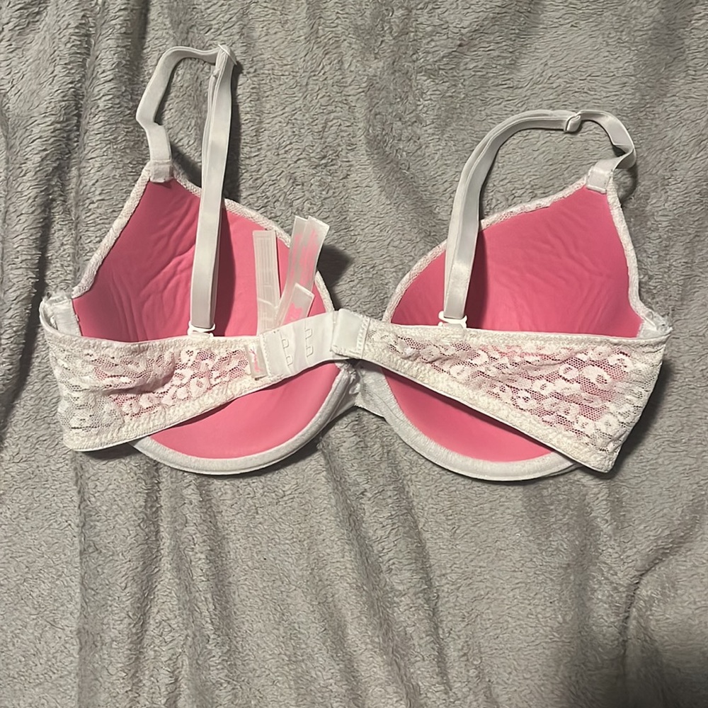 Pink - Picture 2 of 3
